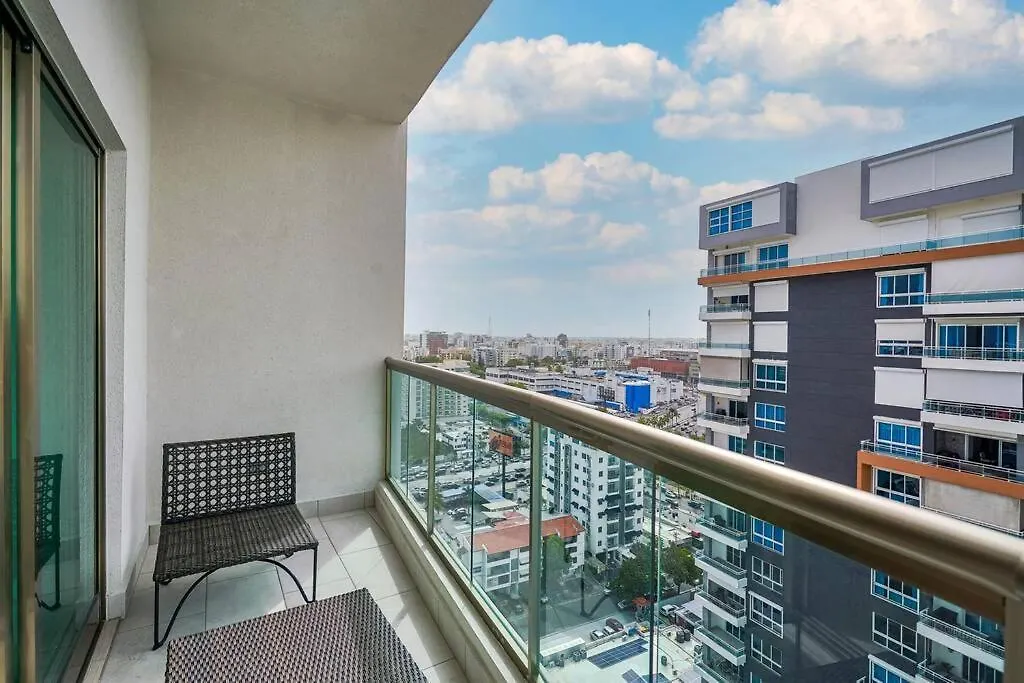 Escape Apartments, Balcony, Pool, Gym & Spa In La Julia Santo Domingo 0*,